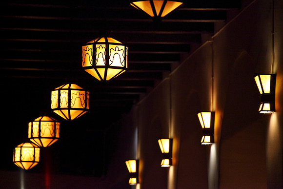 Sidewalk Lighting
